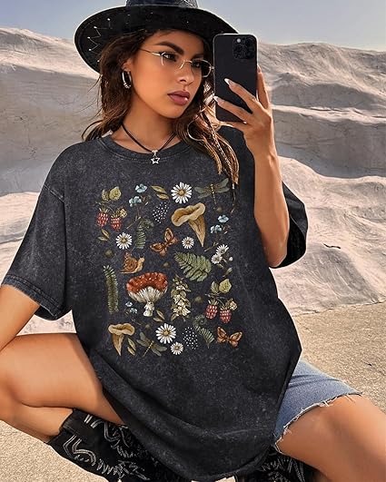 Oversized Acid Wash Vintage T Shirts for Women - Graphic Tees Womens Retro Cotton Cute Cool Loose Tshirts Teens Girls